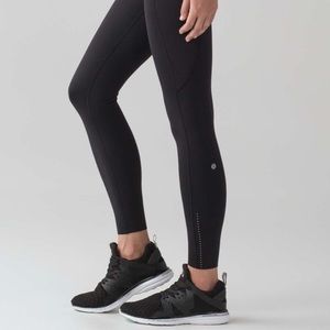 Lululemon Fast & Free 7/8 Tight II - Size 6